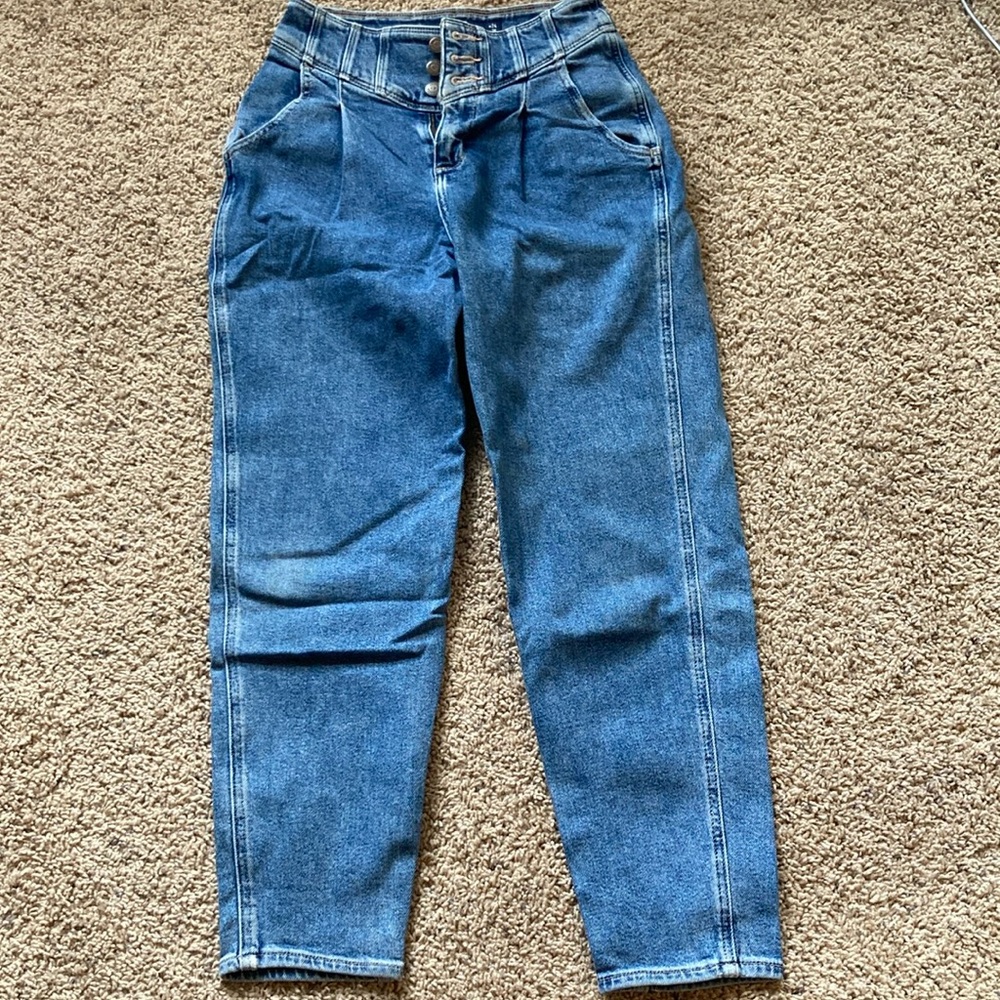 High rise, wide leg jeans